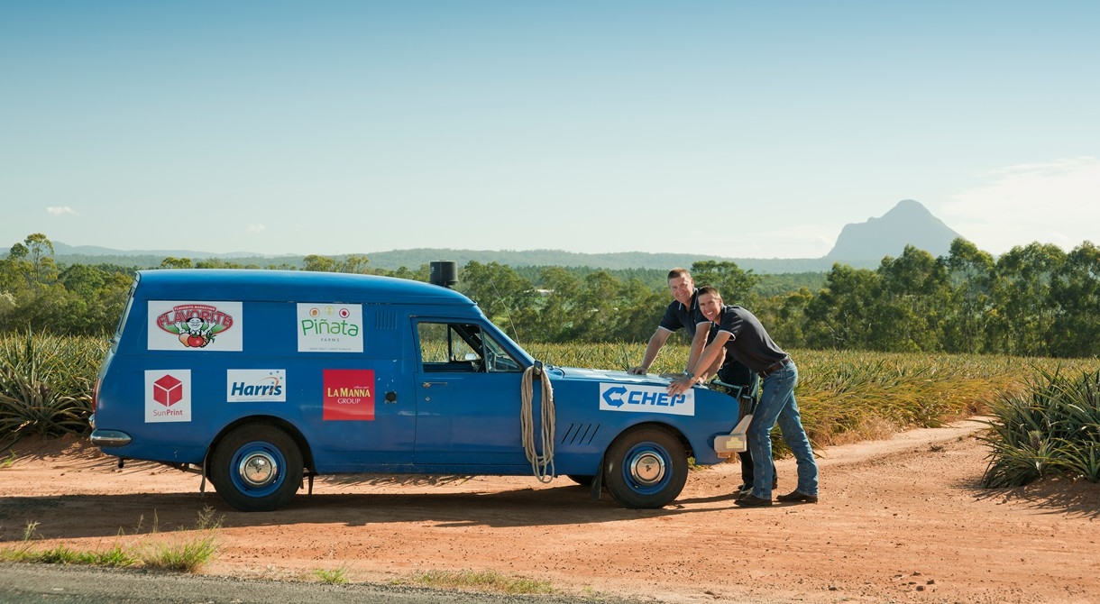 Gavin and Stephen Scurr with the Outback Car Trek vehicle, Roy the HG